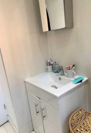Flat to rent in Empire Court, North End Road, Wembley, Greater London