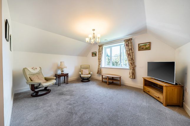 Flat 33, Faulkner House,, St. Pauls Cray Road, Kent photo 2
