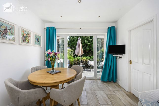 69, Hooten Lane, Leigh photo 4