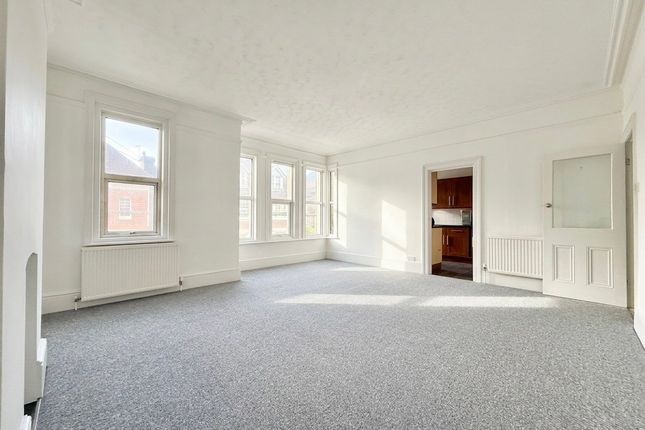 Flat 2, 18, Albany Road, Bexhill-on-Sea photo 3