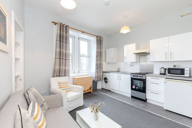145/5, St Leonards Street, Edinburgh photo 3