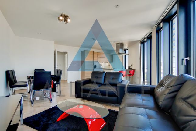 Flat to rent in Unex Tower, 7 Station Street, London