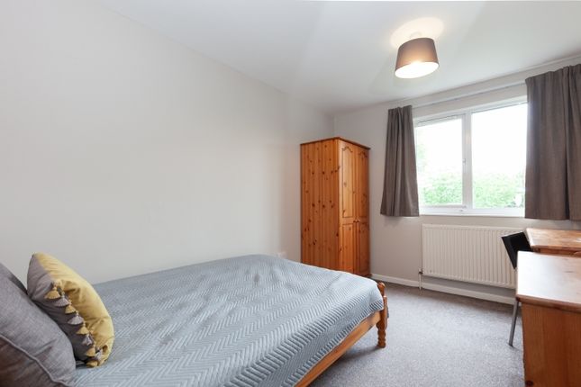 Shared accommodation to rent in John Snow Place, Headington, Oxford