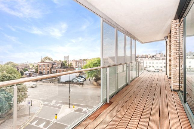 12, Alderside Apartments, London photo 3