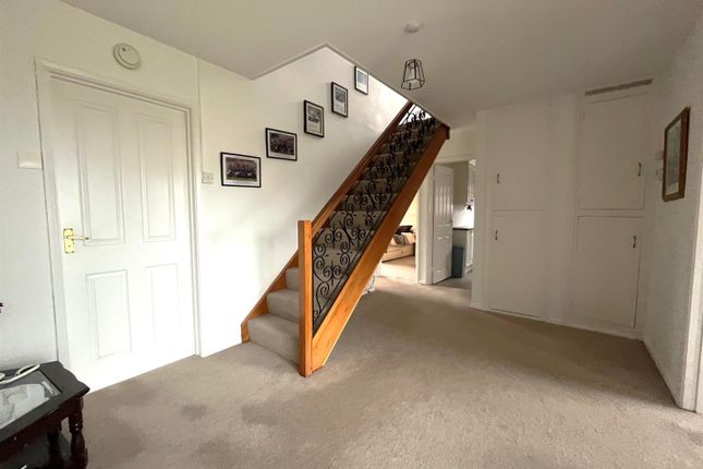 51, Cauldron Crescent, Swanage photo 3
