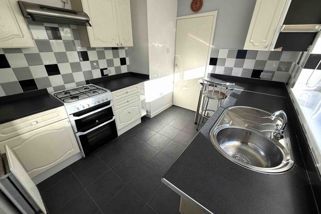 33 Sherburn Crescent, Scunthorpe photo 2
