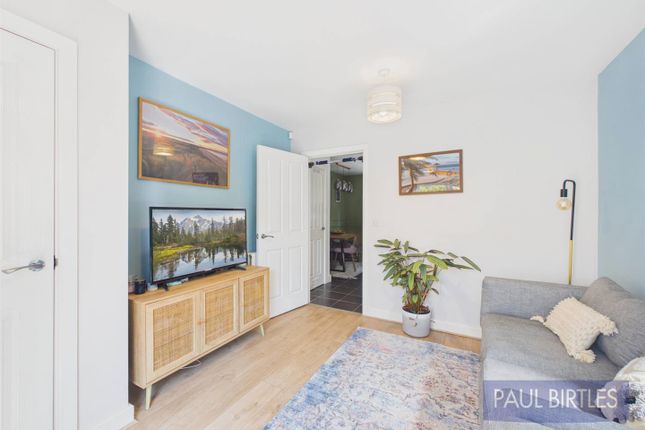11, Aspen Place, Manchester photo 3