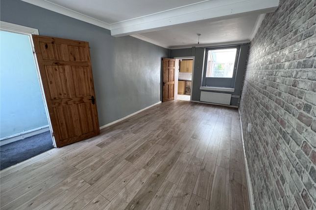 8, High Street, Rhondda Cynon Taff photo 5