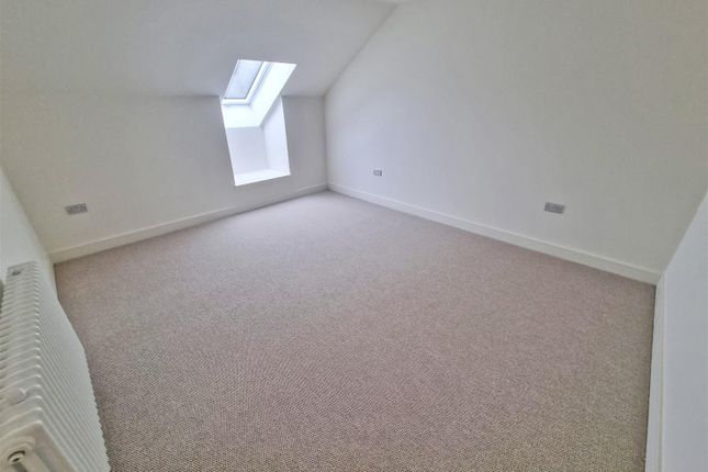 Bedroom 4.Jpg