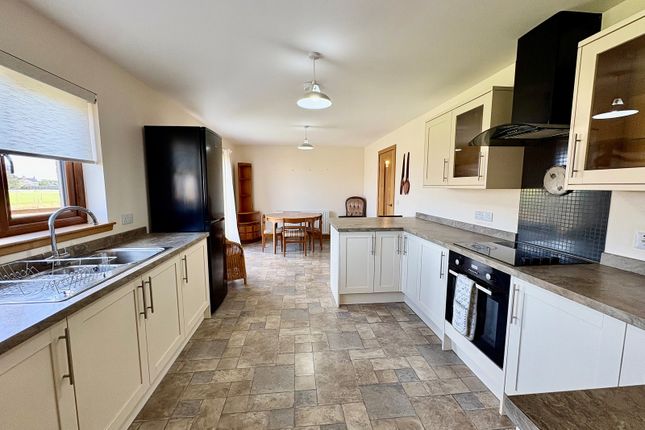 4, Comlifoot Drive, Halkirk photo 5