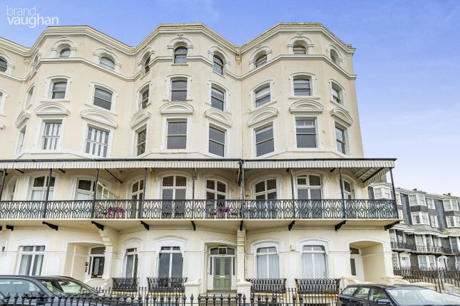 Thumbnail Flat to rent in Marine Parade, Brighton, East Sussex