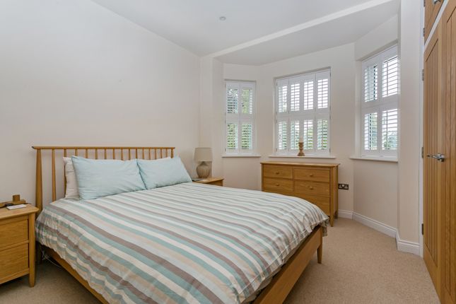 Semi-detached house for sale in All Saints Avenue, Maidenhead