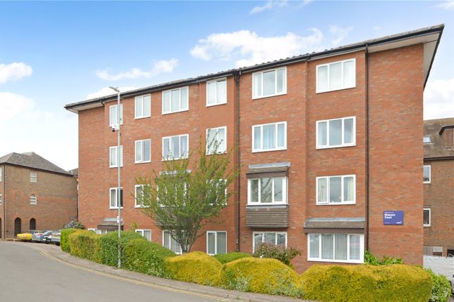 Flat for sale in Eleanors Court, Albion Street, Dunstable, Bedfordshire