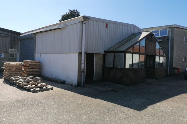 Thumbnail Industrial to let in College Close, Sandown