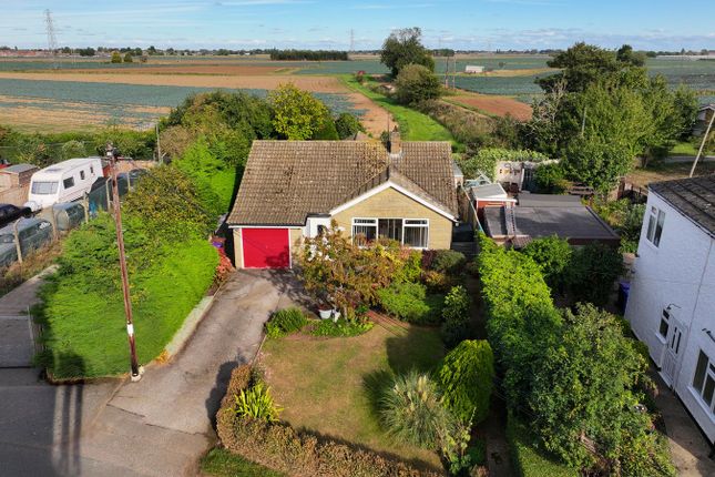 3-bed bungalow on White House Lane, Boston, £220,000