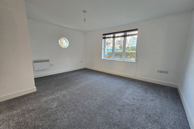 28, Poynder Drive, Snodland photo 4