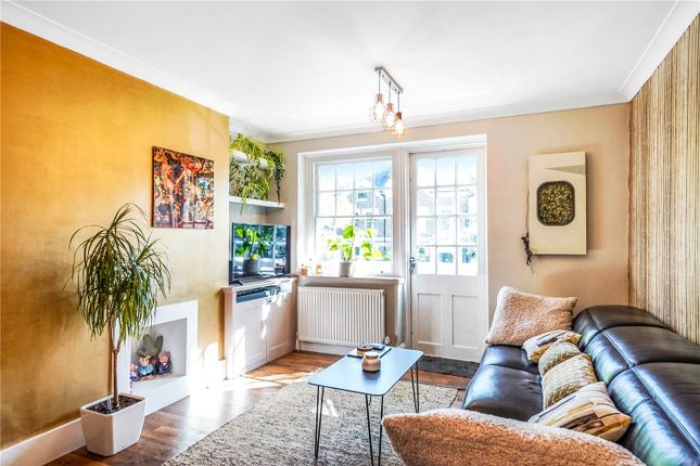 Flat for sale in Hazellville Road, Whitehall Park, London
