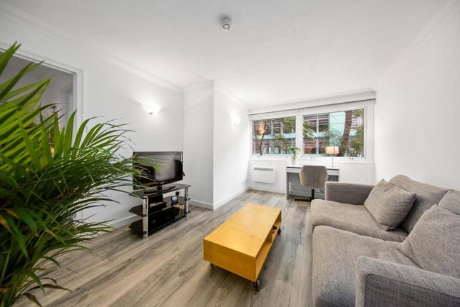 Thumbnail Duplex to rent in King Regent's Place, London