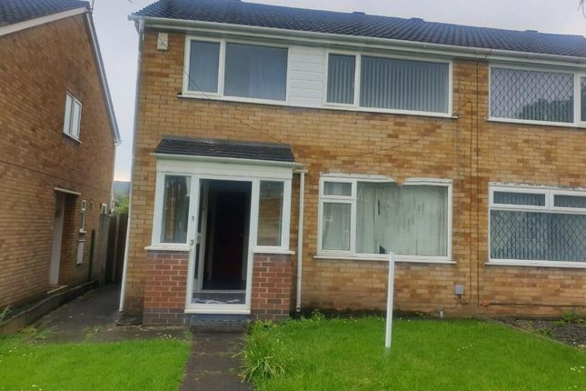 End terrace house to rent in Stare Green, Coventry
