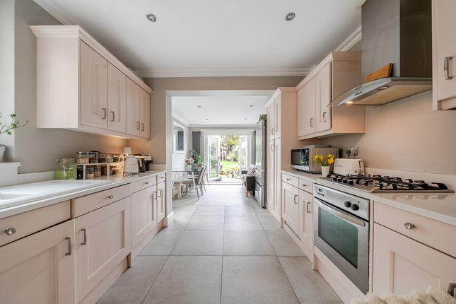 34, Alwyn Road, MAIDENHEAD photo 4
