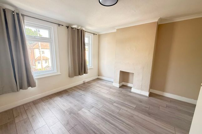 20, Nelson Road, Windsor photo 2
