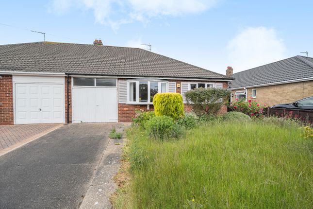 Thumbnail Bungalow for sale in Prunus Avenue, Willerby, Hull