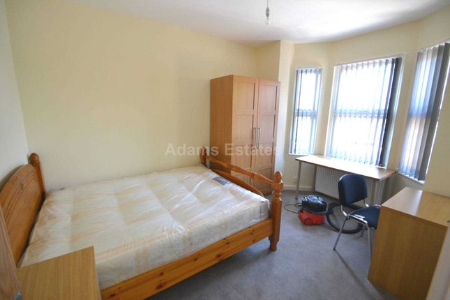 58, Radstock Road, Reading photo 2