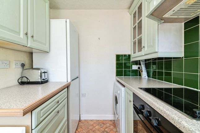 Markein, 7, Franklin Close, Nottinghamshire photo 4