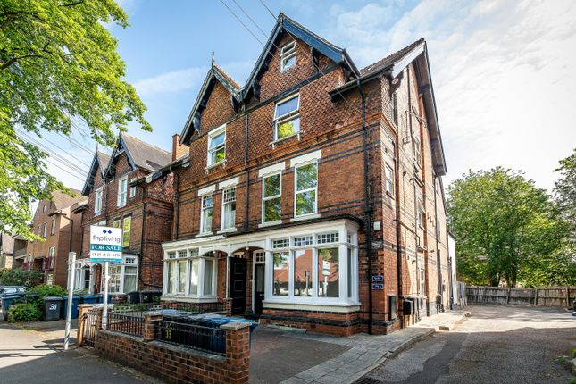 Thumbnail Flat for sale in Fox Road, West Bridgford, Nottingham