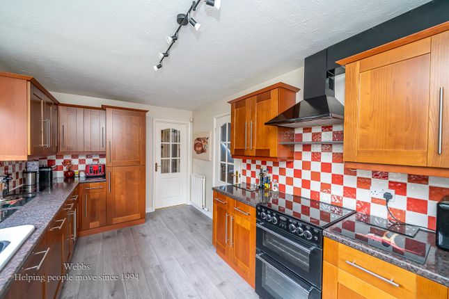 17, Formby Way, Turnberry / Bloxwich, Walsall photo 4