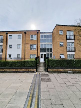 1 Candlelight Court,124 Romford Road, London photo 3