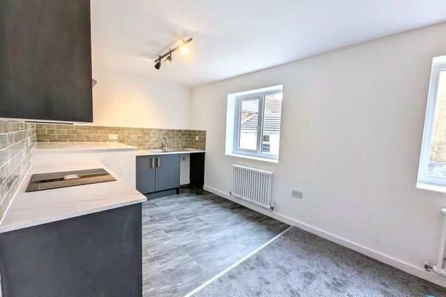 11B, Hope Street, Crook photo 4