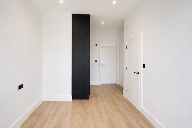 Flat 1, Rye Close, Fleet, GU51 2AJ, Fleet photo 4