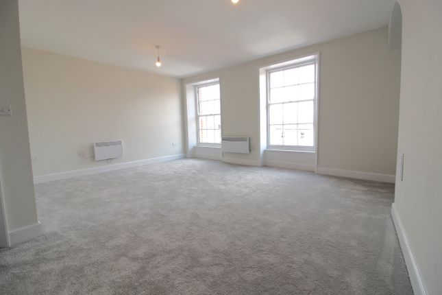 Thumbnail Flat to rent in Market Street, Gainsborough, Lincolnshire