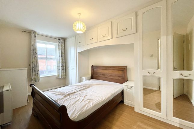 85,, Chamberlayne Avenue, Wembley photo 2