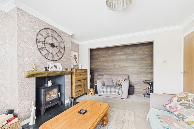 46, Emesgate Lane, Silverdale photo 4
