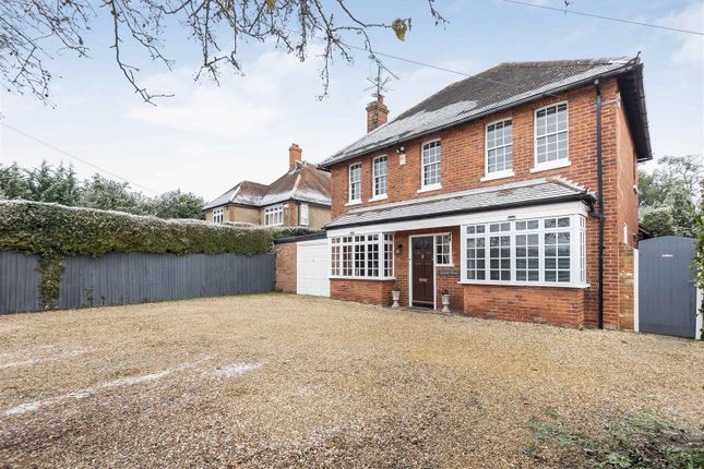 Thumbnail Detached house for sale in Church Road, Earley, Reading