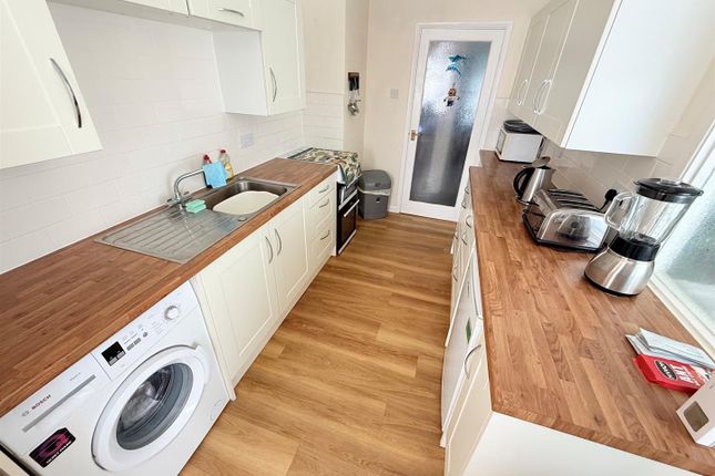 8, Spindrift Close, Great Yarmouth photo 4