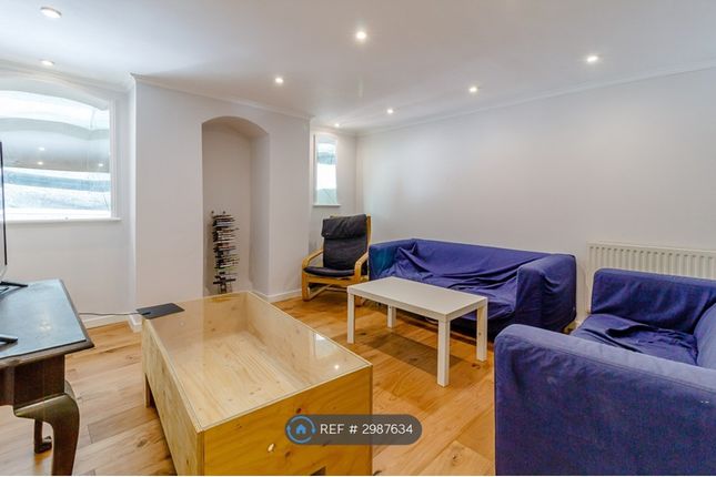 Room G, Knatchbull Road Camberwell, London photo 5