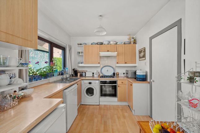 19, Ralston Road, Dundee photo 4
