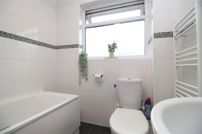 11, Woodlands Close, Bransgore photo 4
