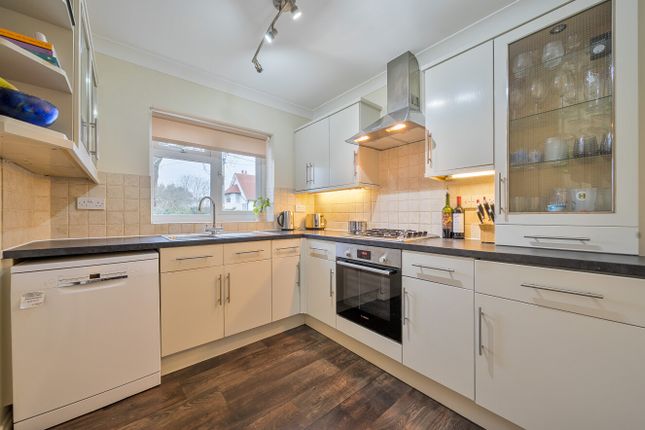 4, Litchford Road, New Milton photo 4