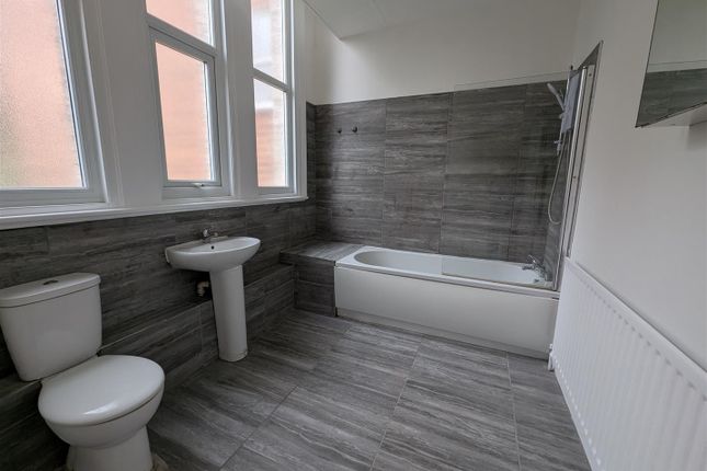Flat 1 15A, Pierremont Crescent, Darlington photo 4