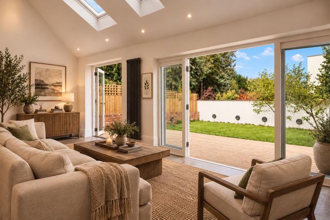 12, Montpellier Drive, Cheltenham photo 4