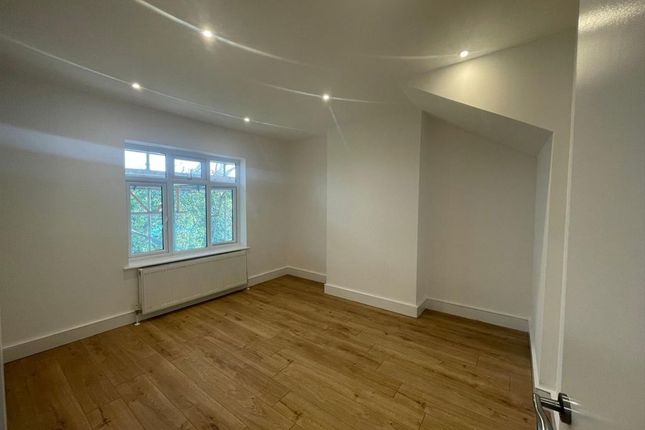 78A, Park Lane, Harrow photo 3