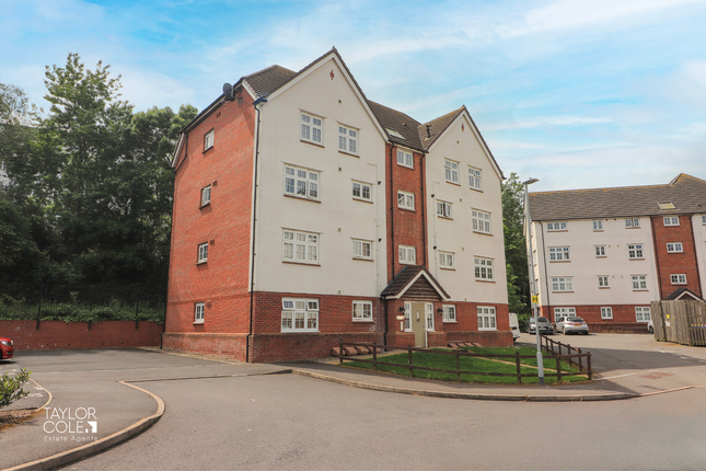 Thumbnail Flat for sale in Wensleydale, Wilnecote, Tamworth