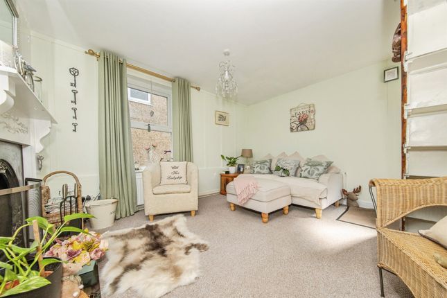 2, Rose Cottages, Pepys Street, Harwich photo 4
