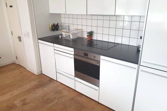 Flat for sale in Skypark Road, Bedminster, Bristol