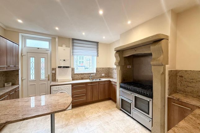 10, Wood Vine Street, Pudsey photo 2