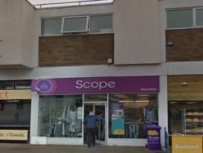Thumbnail Retail premises to let in 4 Harefield Road, Nuneaton, Warwickshire